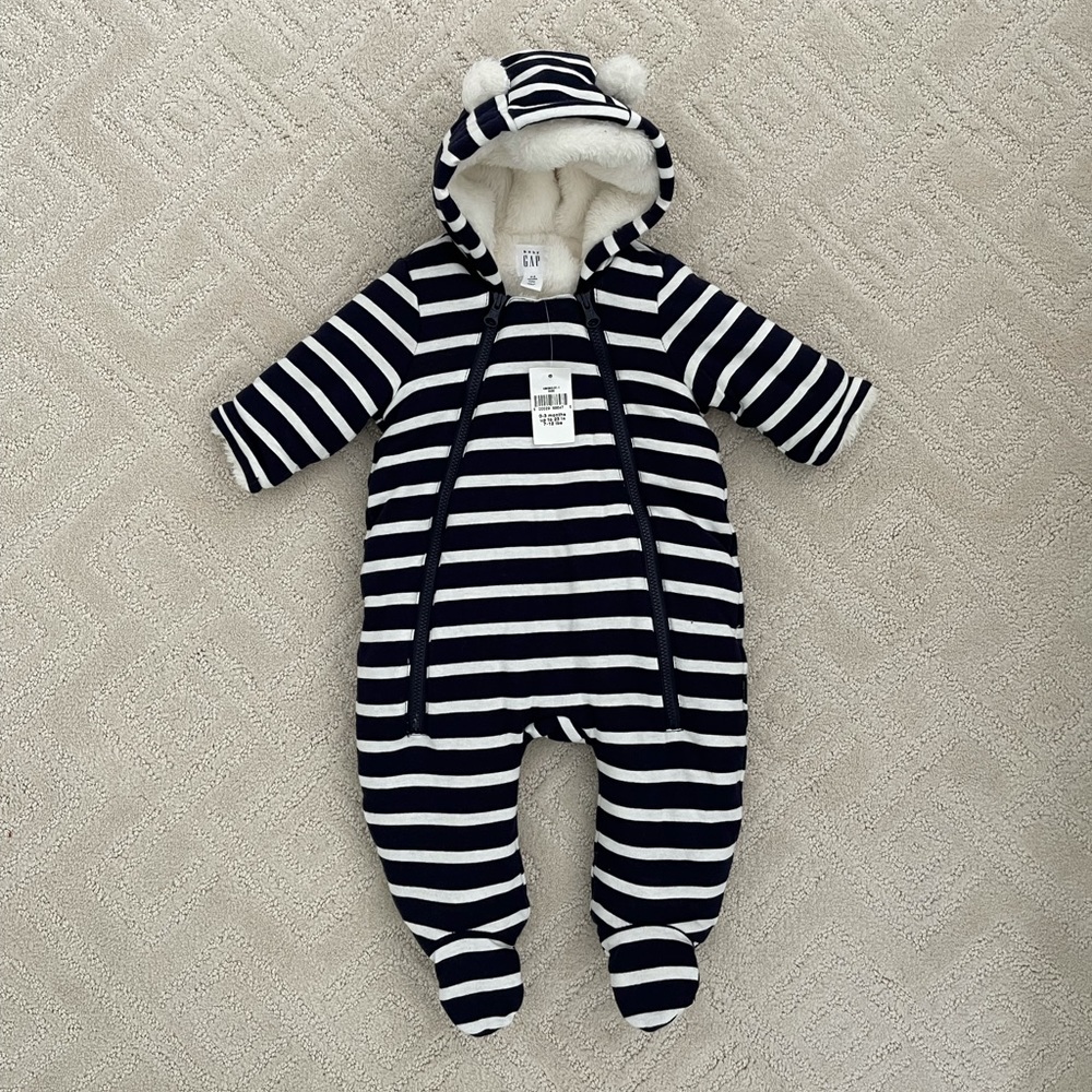 Baby Gap Sherpa Lined Bunting in Navy & White